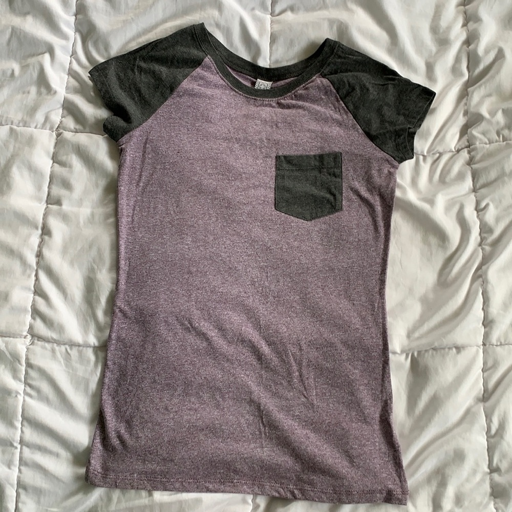 pocket t-shirt